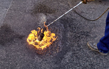 Finchampstead flat roofing repairs